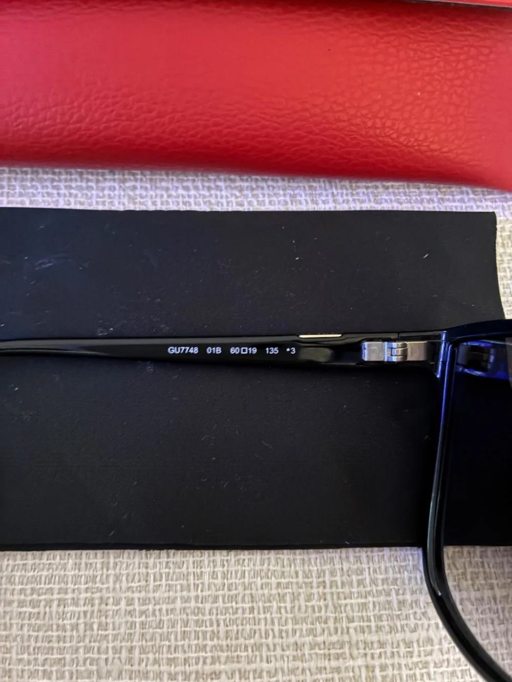 Guess Oversized Cat-Eye Black Sunglasses with Red Case & Cloth
